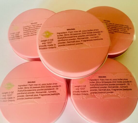 Beetroot lip scrubber